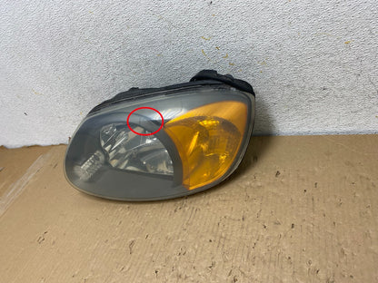 2003 to 2006 Hyundai Accent Left Driver LH Halogen Headlight AH2839 DW2