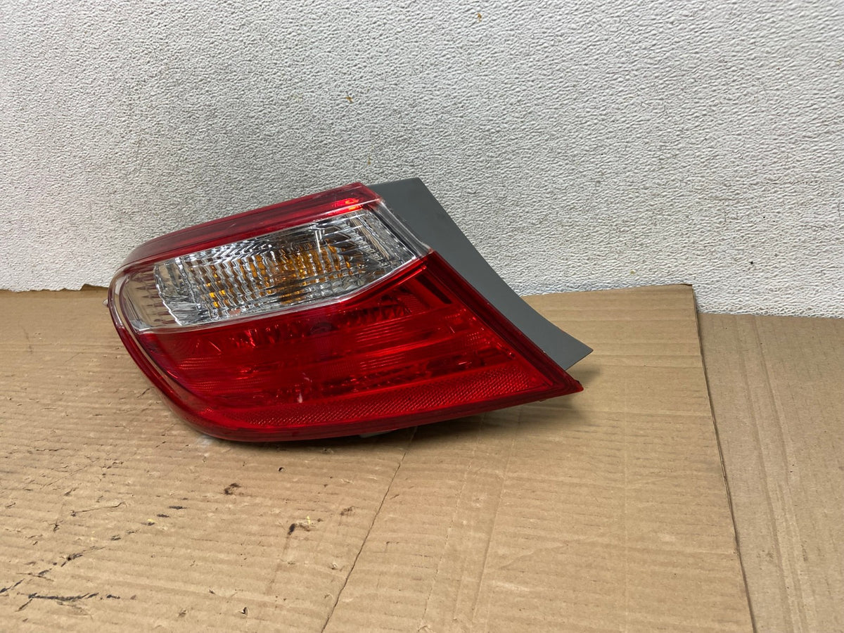 2015 2016 2017 Toyota Camry Left Driver LH Side Tail Light DEPO AG9083 LK2