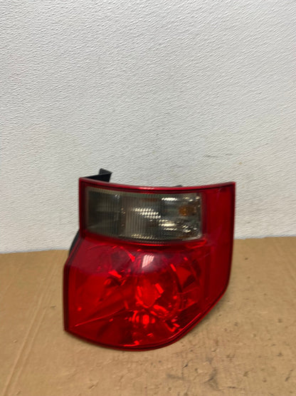 2003 to 2008 Honda Element Right Passenger Rh Side Tail Light AD3067 LK0