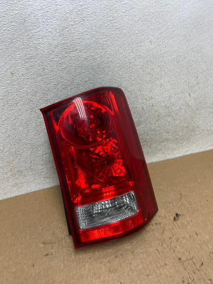 2009 to 2015 Honda Pilot Right Passenger Rh Side Tail light AI3659 LK2