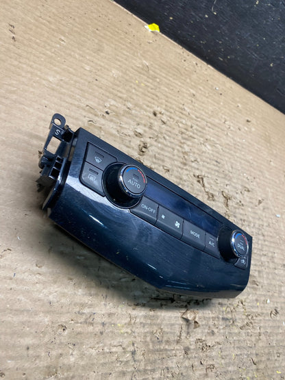 2013 2014 2015 Nissan Altima A/C Temperature Climate Control S9101 DG2