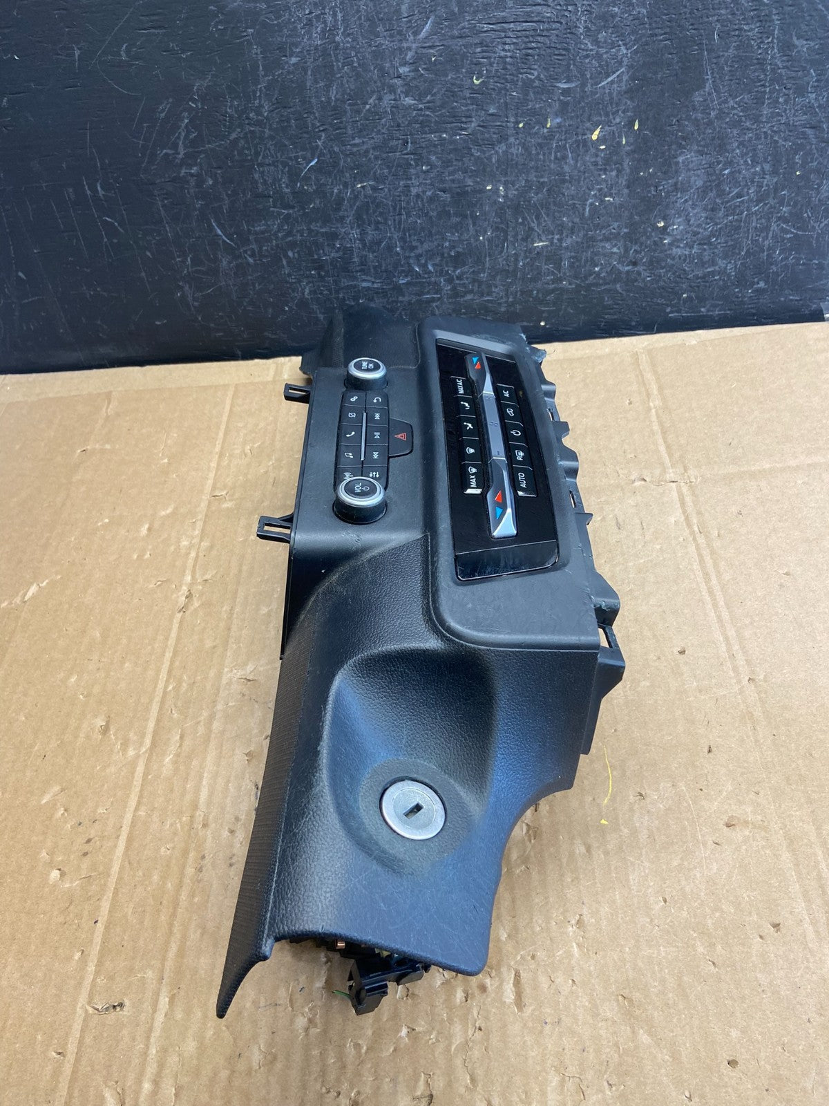 2020 to 2023 Ford Explorer Radio Climate Control Panel Trim ad2183 DG1