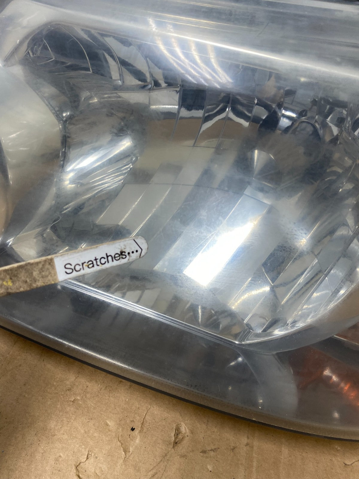 2004 2005 2006 Toyota Highlander Headlights Left+Right Side AD1390 DW3