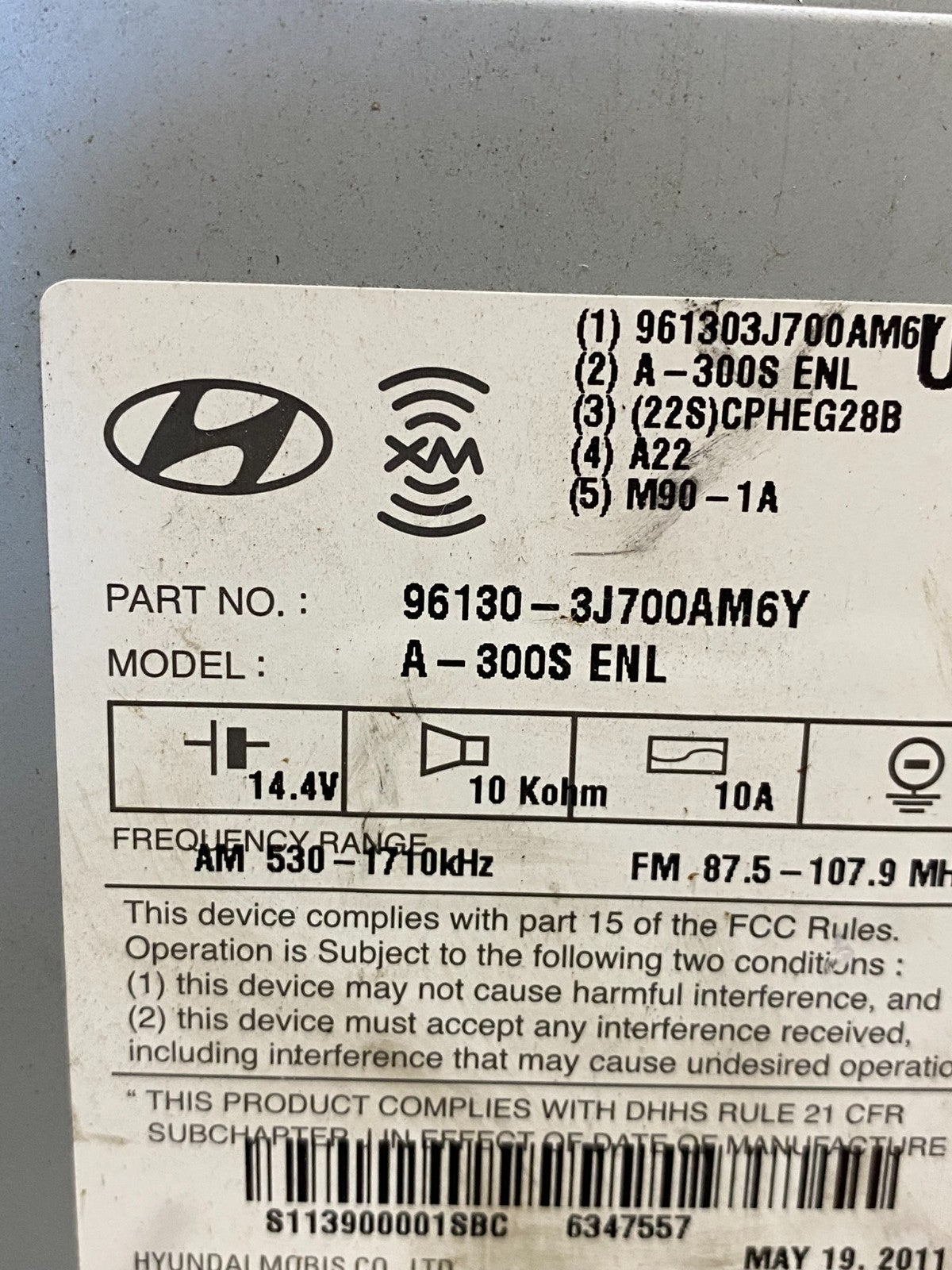 2007 to 2012 Hyundai Veracruz Auto Climate Temp Control Radio Bezel OE ac8936 DG6