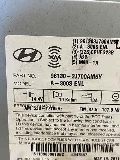 2007 to 2012 Hyundai Veracruz Auto Climate Temp Control Radio Bezel OE ac8936 DG6