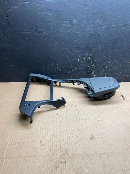 2010 to 2015 Toyota Prius 1.8L Gear Shifter Trim Panel Radio Bezel y2360 G3