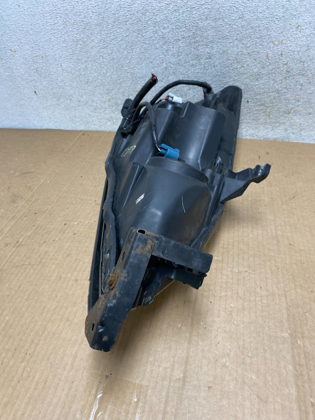 2003 - 2007 Honda Accord Left Driver LH Halogen Headlight AI8519 DW6