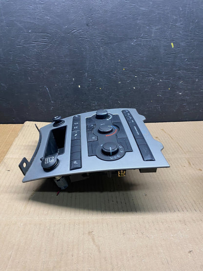 2005 2006 2007 Jeep Commander Grand Cherokee A/C Climate Control Bezel L0436 DG6