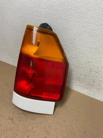2002-2009 GMC Envoy Right Passenger RH Side Tail Light AG43141