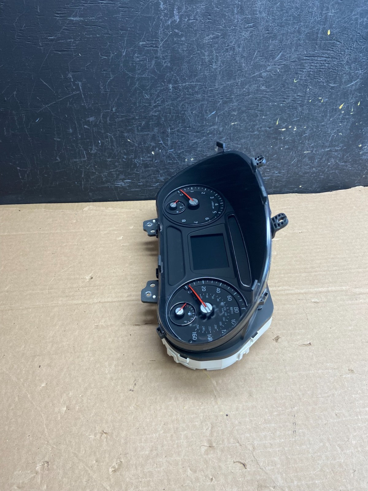 2016 2017 2018 Kia Sorento Speedometer Cluster Gauge Bezel Trim af2479 DG2