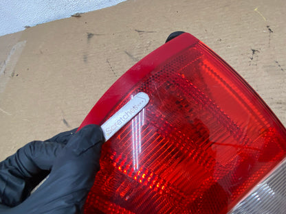 2010-211 Mercury Milan Left Driver LH Side Tail Light AH4219 LK3