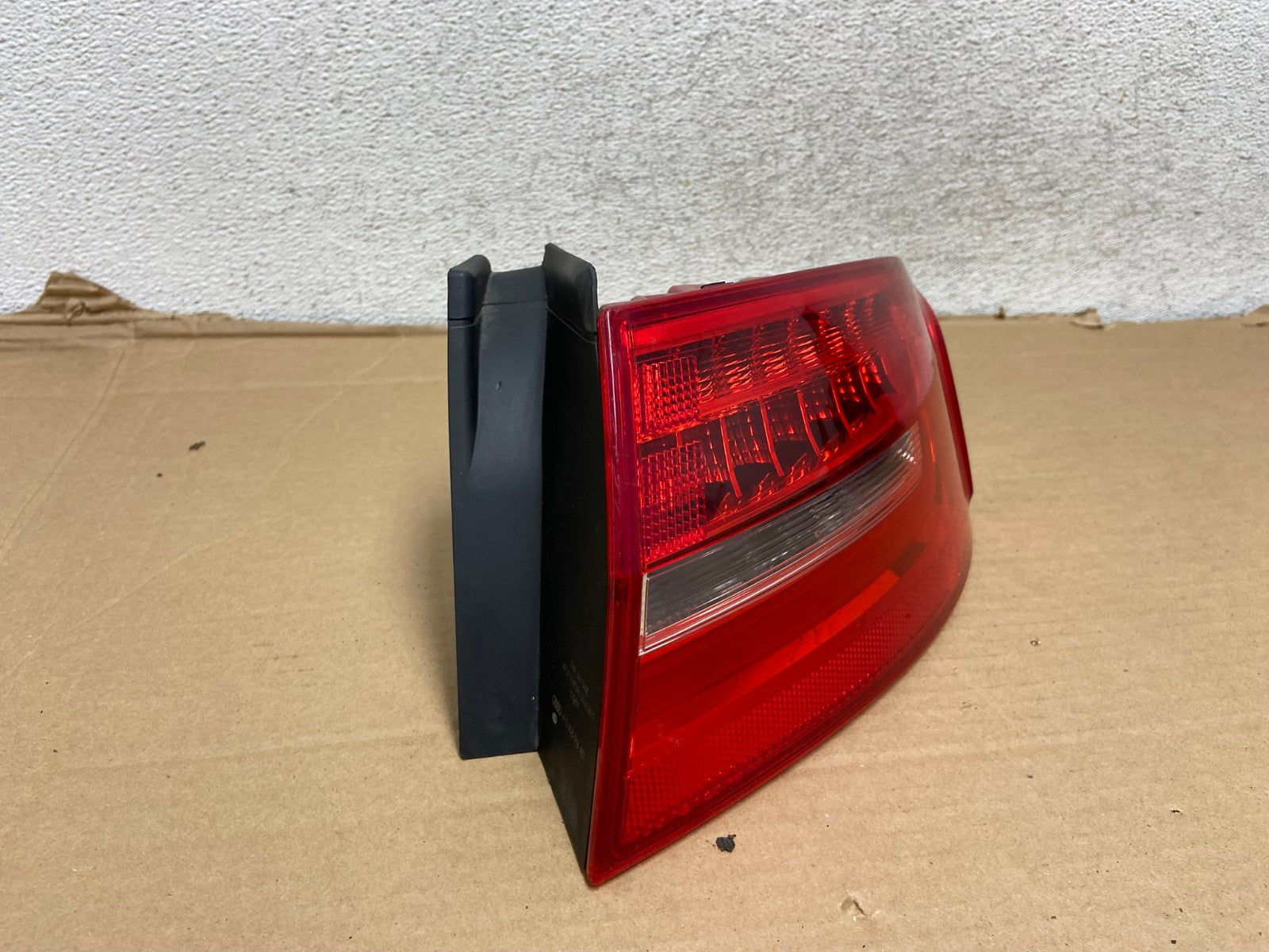 2013 to 2016 Audi A4 S4 Sedan Right Passenger Rh LED Tail Light AG9140 LK1