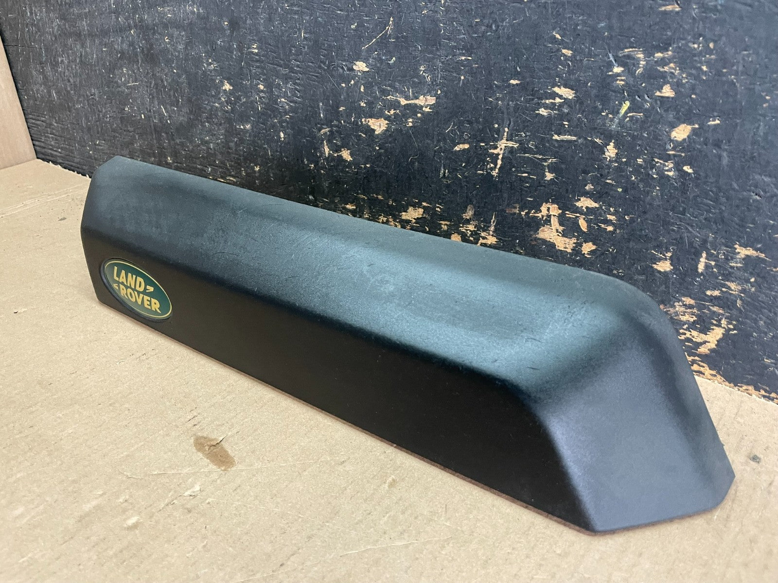 2000-2005 Land Rover Discovery Tailgate Back Door Handle CXB000456 AA1962 DG2