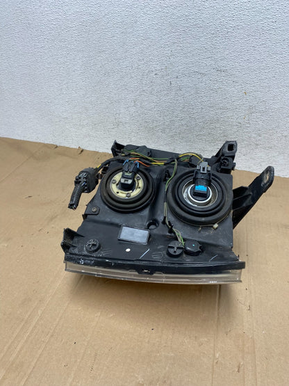 2007 - 2014 GMC Sierra Right Passenger RH Halogen Headlight AE9102 DW12