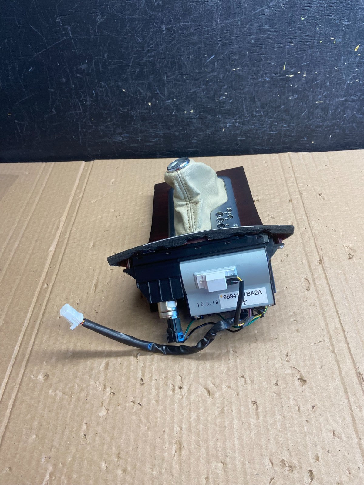 2011 to 2019 Infiniti M37 M56 Dashboard Center Console Storage af6211 DG3