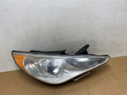 2011 - 2014 Hyundai Sonata Right Passenger Rh Side Headlight Halogen AI6662 DW0