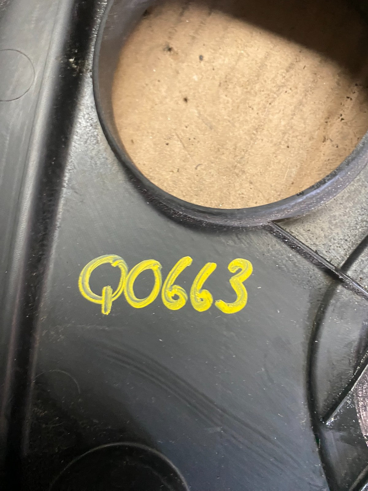 2003 to 2007 Infiniti FX35 M35 G35 V6 Engine Motor Cover Q0663 DG9