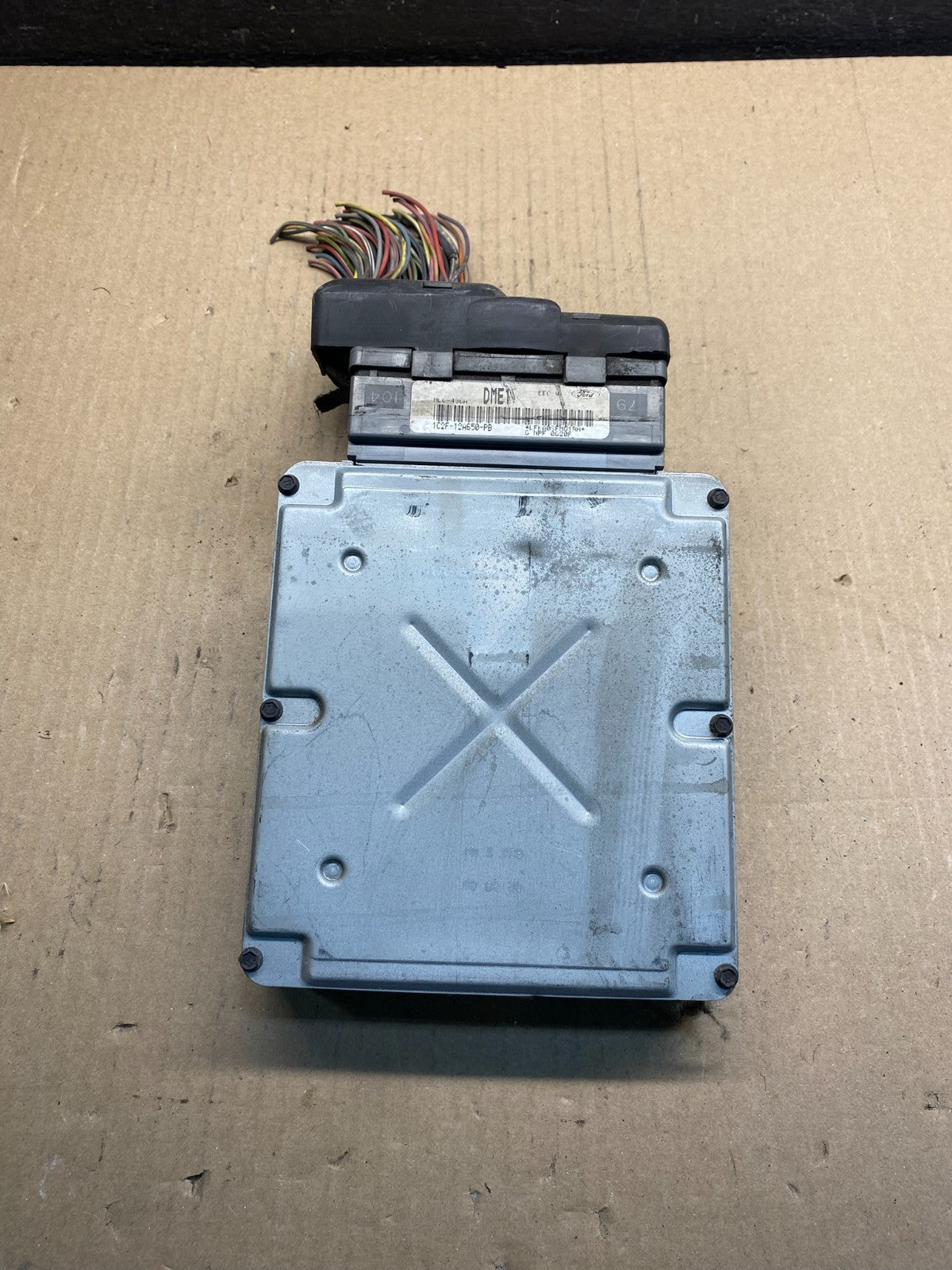 2001 Ford E250 E350 5.4L Van Engine Control 1c2f-12a650-pb ECM AI4963 DG1