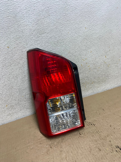 2005 to 2012 Nissan Pathfinder Tail light Left Driver Lh Side AI2472 LK2