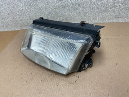 1998 to 2001 Volkswagen Passat Left Driver LH Side Headlight OEM Z3927 DW1