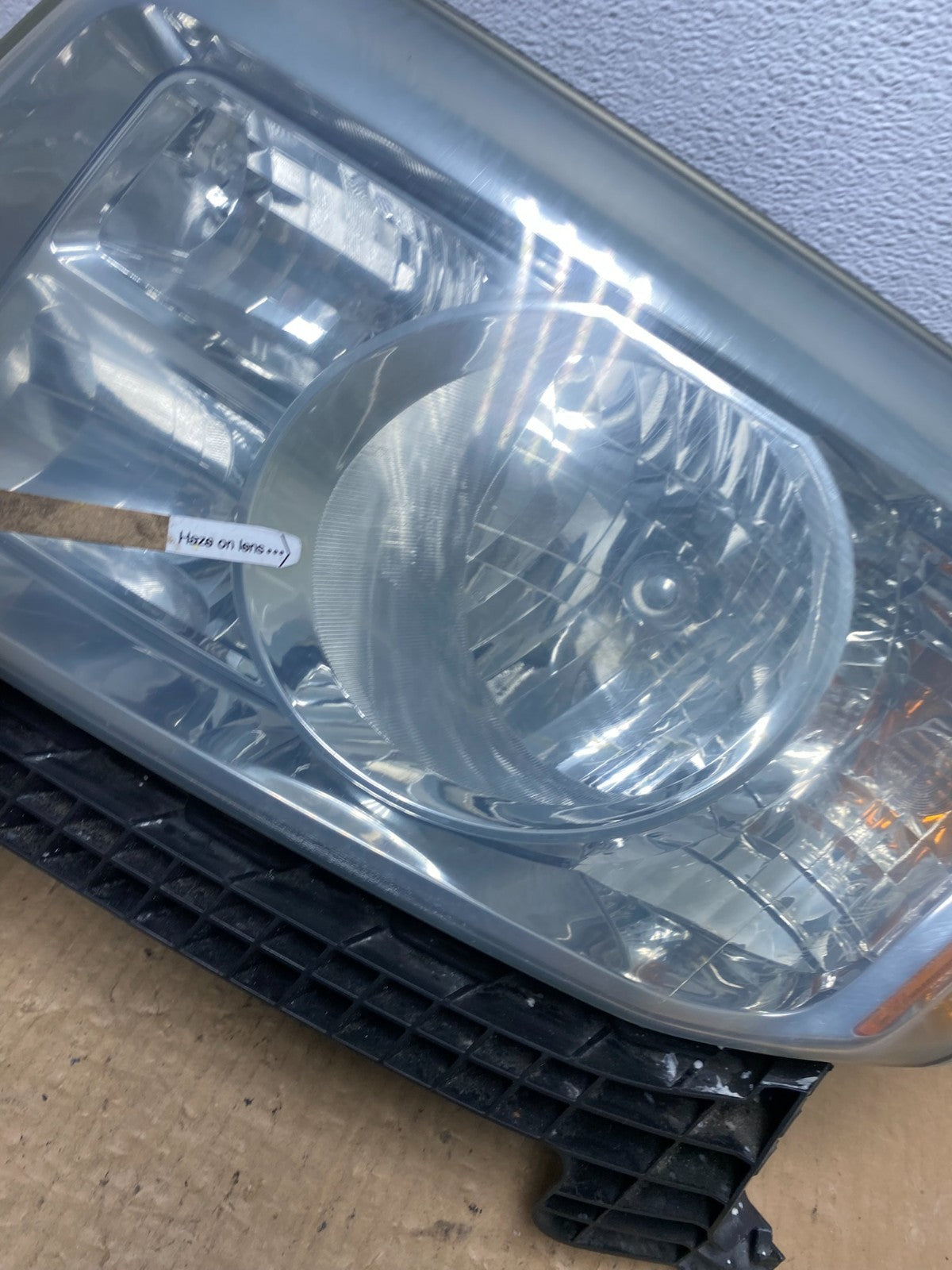 2009 2010 2011 Honda Pilot Left Driver LH Halogen Headlight AC7734 DW5