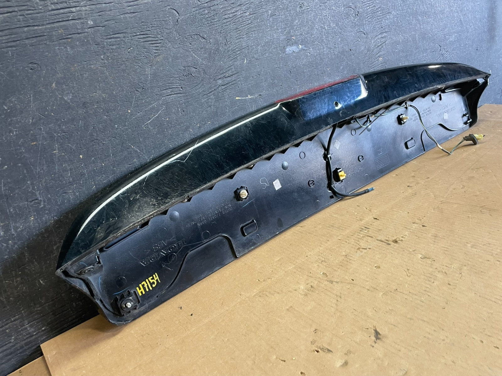 2005 2006 2007 Honda Odyssey Rear Trunk Spoiler Gate Oem AA2296 DG9
