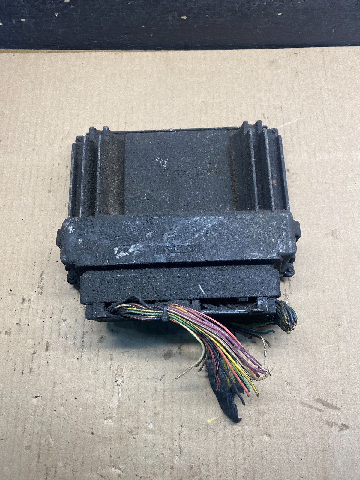 2003-2006 Chevrolet Tahoe Silverado Engine Control Unit Module ECM ECU AH1714 DG1