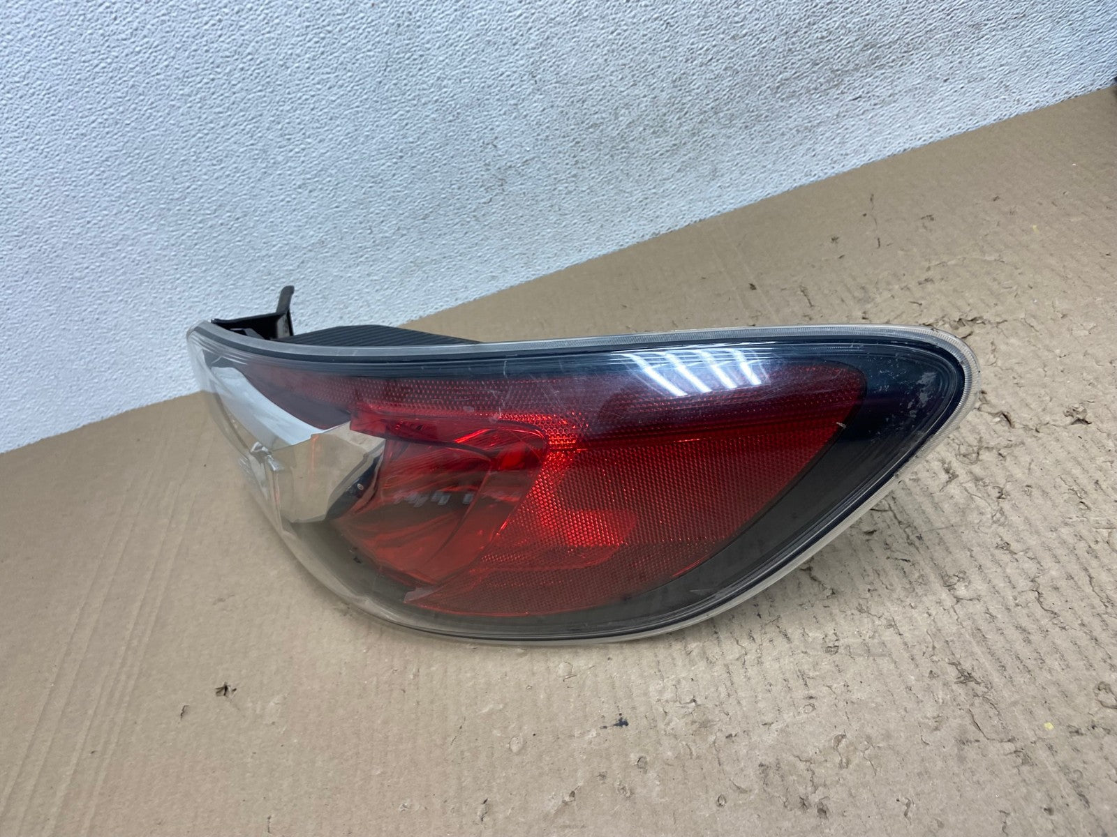 2010 2011 2012 2013 Mazda 3 Right Passenger Rh Side Tail Light AF2937 LK1