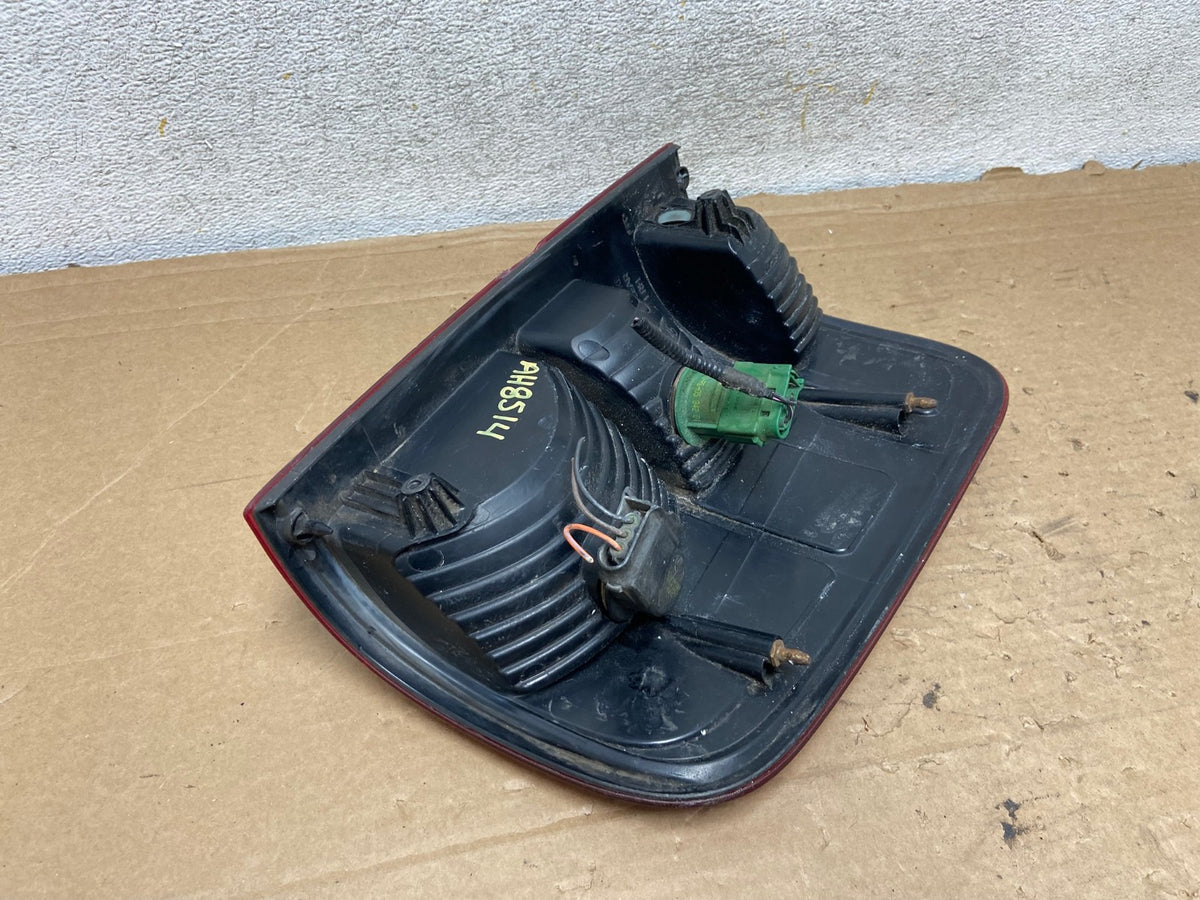 2004 to 2008 Ford F150 F-150 Right Passenger RH Side Tail Light AH8514 LK4