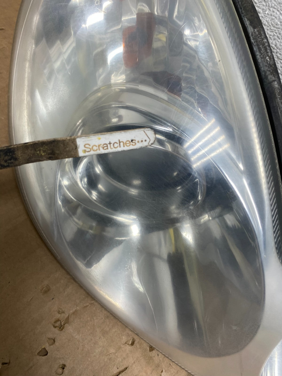 2002 to 2005 Hyundai Sonata Left+Right Side Headlights Halogen AI8832 DW3