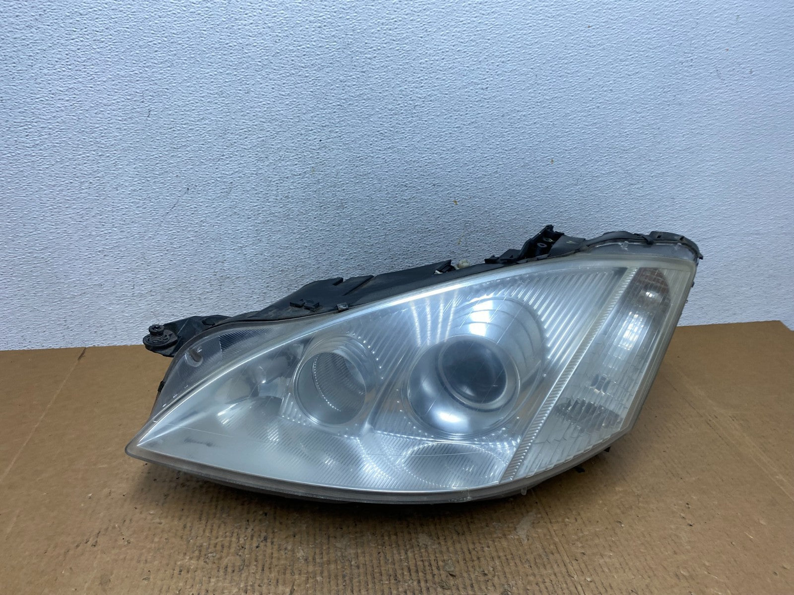 Xenon HID 2007 to 2009 Mercedes S-Class Left Driver LH Headlight AE2590 DW0