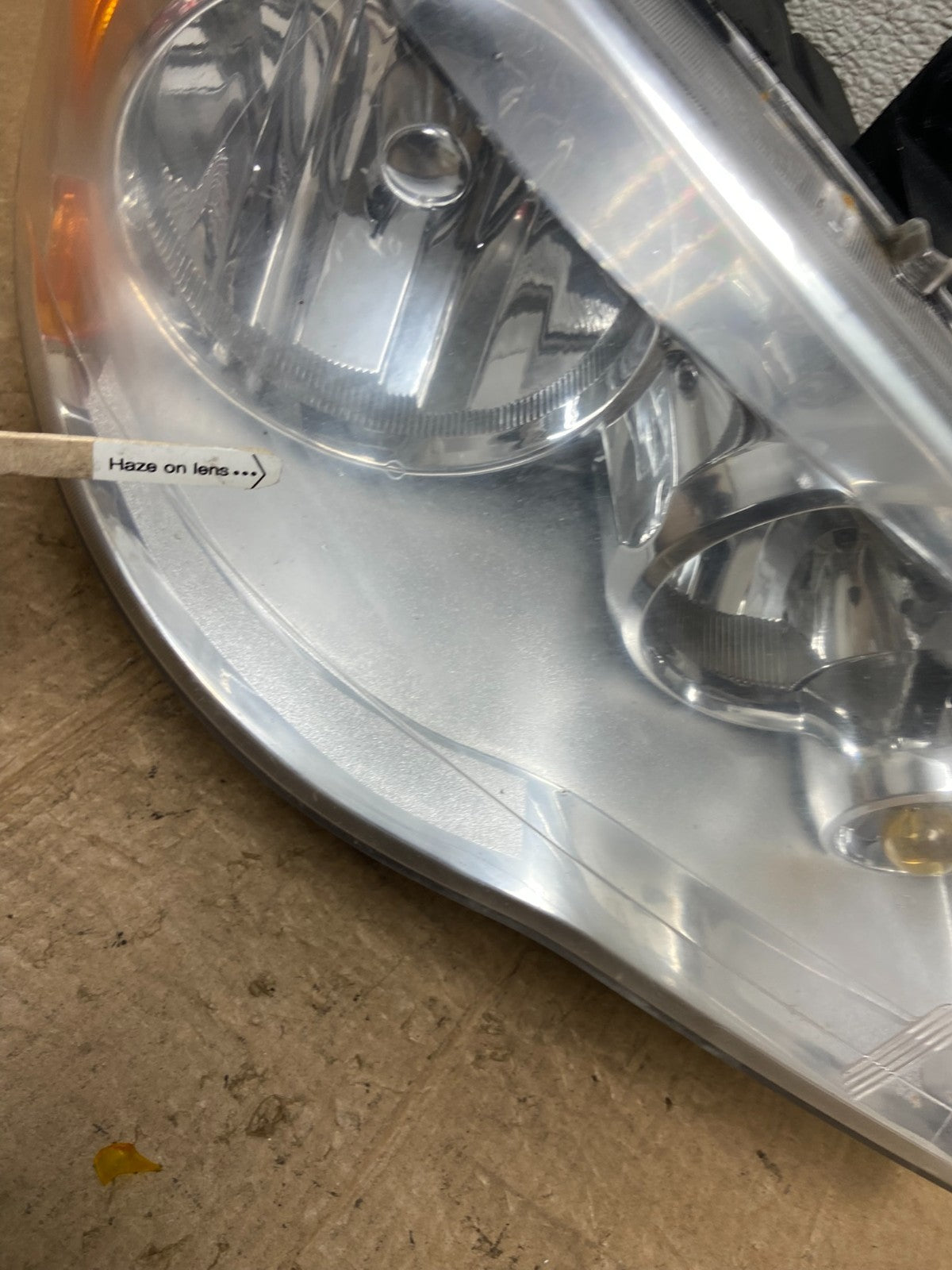2011 to 2016 Chrysler Town and Country Right Passenger Headlight AA27473