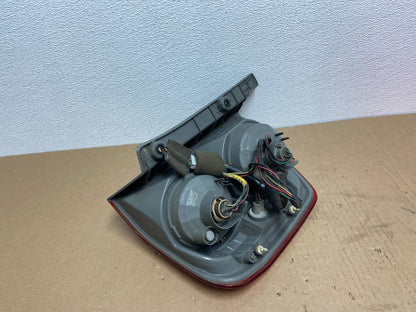 2003 2004 2005 Honda Pilot Right Passenger RH Side Tail Light Oem AB6420 DW4
