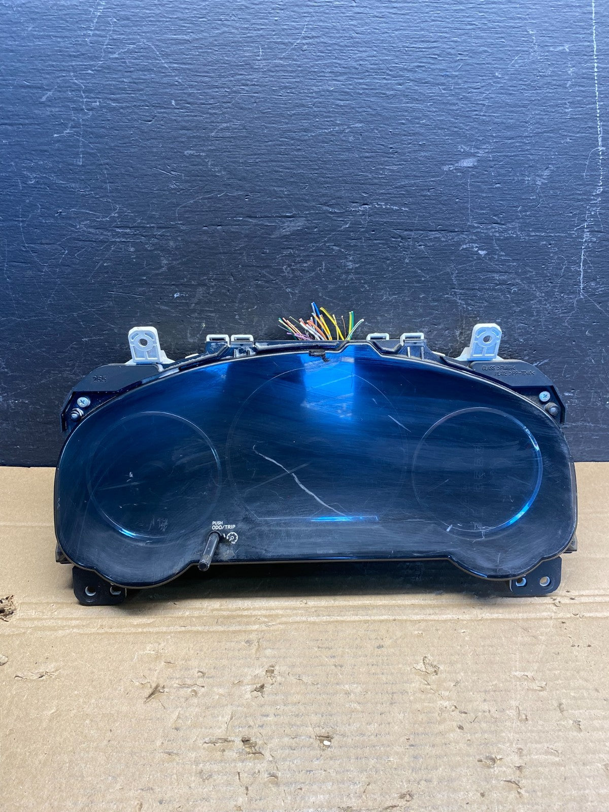 2007 Toyota Sienna Speedometer Cluster Gauge AD6584 DG0
