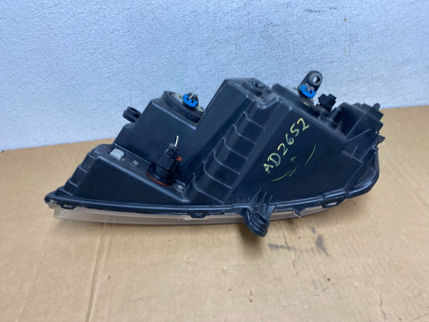 2008 to 2014 Dodge Avenger Right Passenger Side Halogen Headlight AD2652 DW7