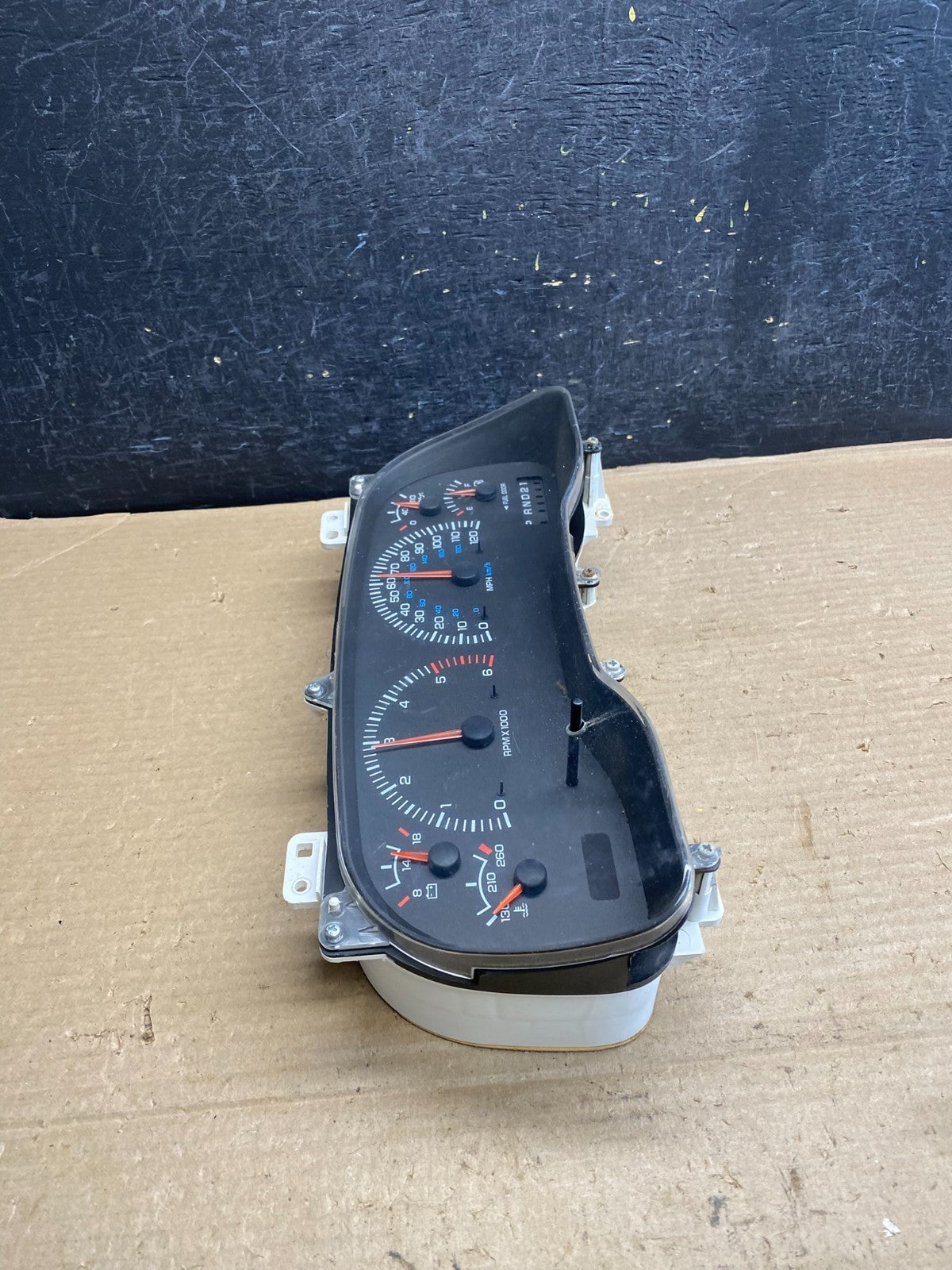 2000-2001 Dodge Ram 1500 Instrument Speedometer Gauge Cluster AH3850 DG1