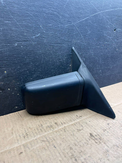 1987 Mitsubishi Tredia Right Passenger Side View Door Mirror R9340 PS1