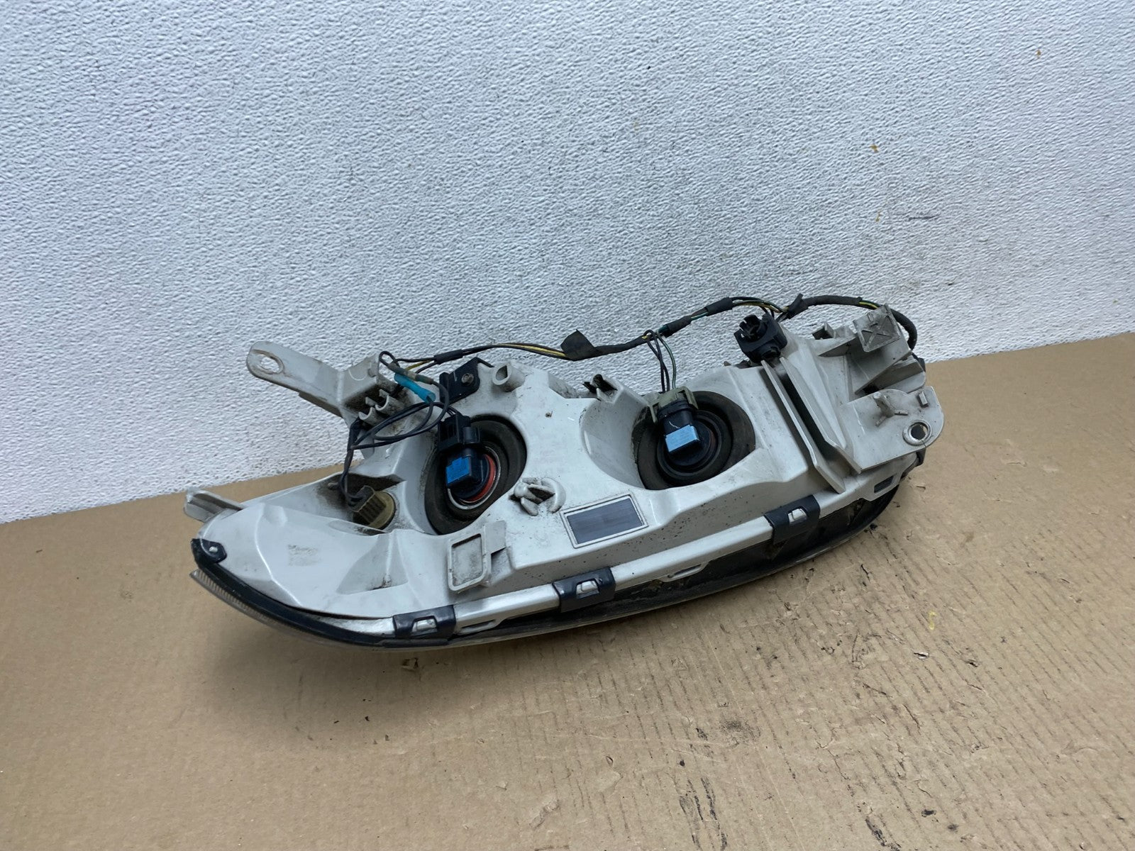 2008 to 2012 Chevrolet Malibu Right Passenger Rh Side Headlight AF5875 DW5