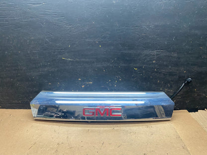 2010-2015 Gmc Terrain Lift Gate Handle Trim Back Up Camera 20881057 v7161 DG0