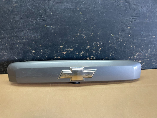 2007 to 2014 Suburban Tahoe Yukon License Plate Cover Trim W/ Camera z8185 DG0