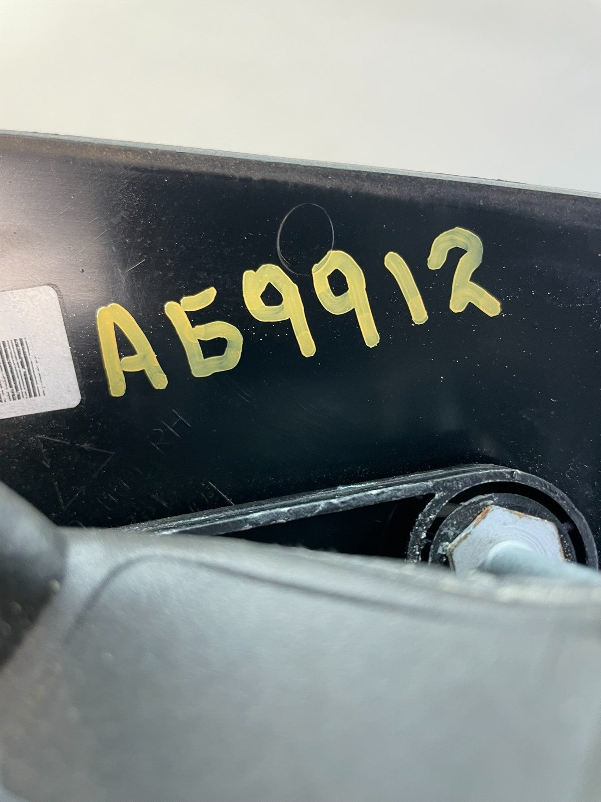 2007 2008 2009 Chrysler Aspen Right Passenger RH Mirror Heated AG9912 DW8