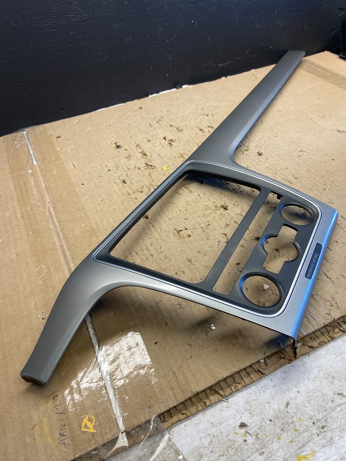 2012 to 2015 Volkswagen Passat Radio Dashboard Bezel Trim Cover OEM ab5738 DG1