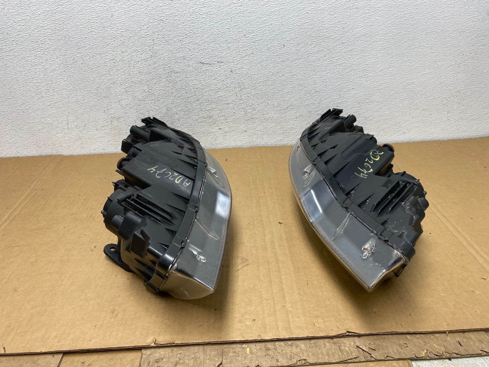 2010 2011 2012 Kia Forte Left+Right Side Headlights Halogen AD2674 DW11