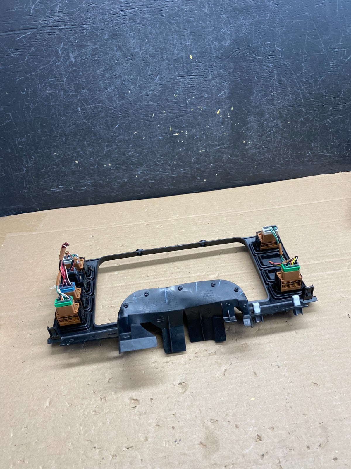 2006-2008 Mitsubishi Fuso Speedometer Instrument Cluster Bezel Switches ag52654
