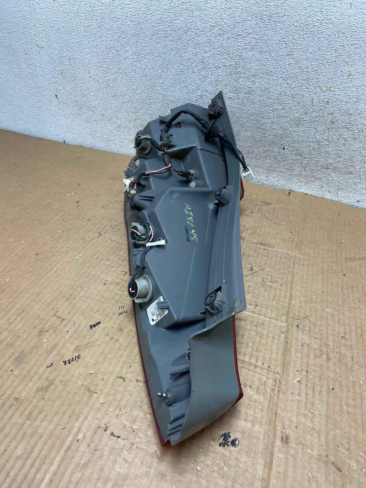2009-2012 Hyundai Elantra Touring Wagon Left Driver LH Tail Light AI8048 LK5
