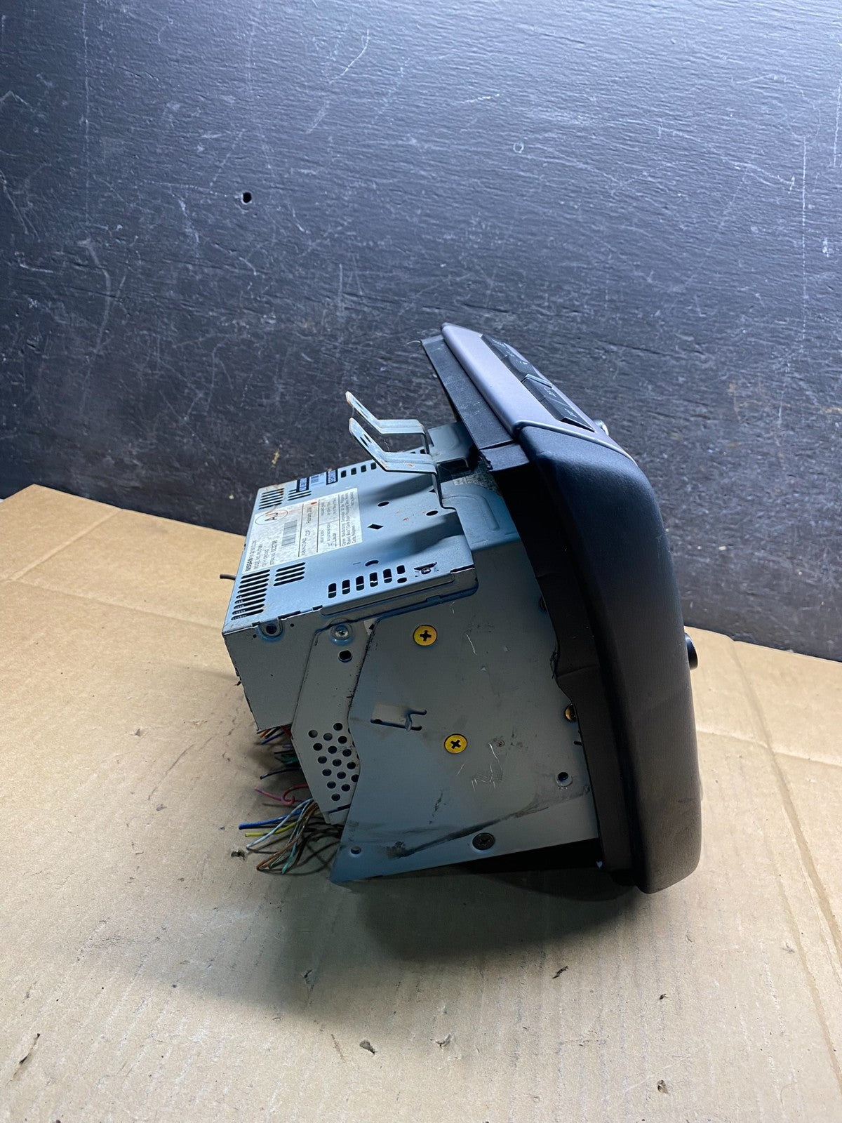 2006 - 2007 Nissan Murano AM FM Radio CD Climate Control Panel AI9926 DW2