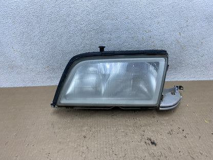 1997 - 2000 Mercedes C C230 W202 Front Left Driver LH Headlight AI2452 DW0