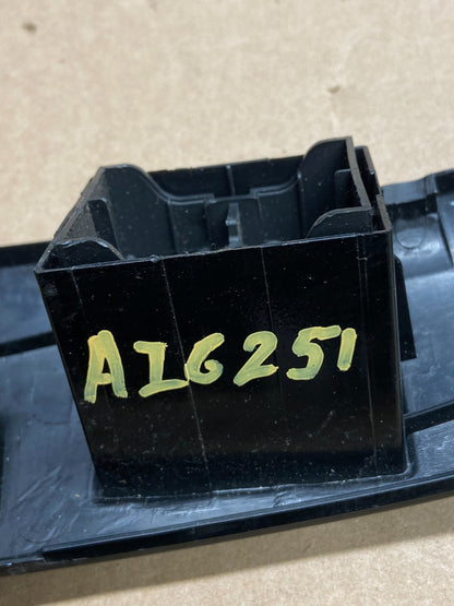 2004 to 2010 Toyota Sienna Switch Key Light Indicator Bezel Trim AI6251 DG4