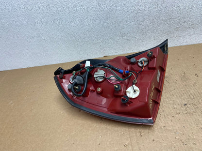2004 2005 2006 Hyundai Elantra Sedan Right Passenger Tail Light AG1216 LK5