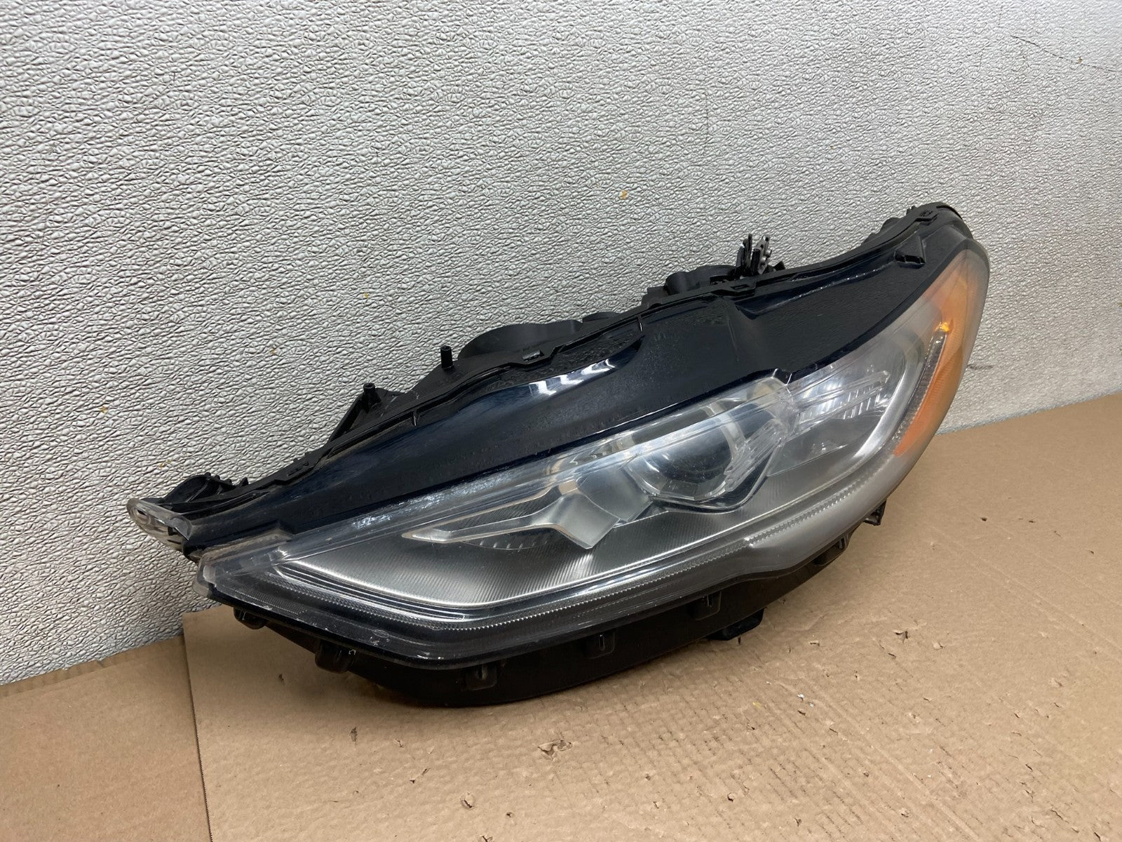 2017 - 2020 Ford Fusion Left Driver LH Side LED XENON Headlight AB2493 DW2